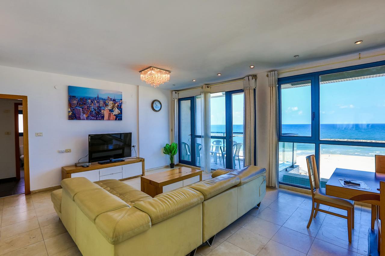 Ocean Front Apartments First Line To The Beach Τελ Αβίβ Εξωτερικό φωτογραφία
