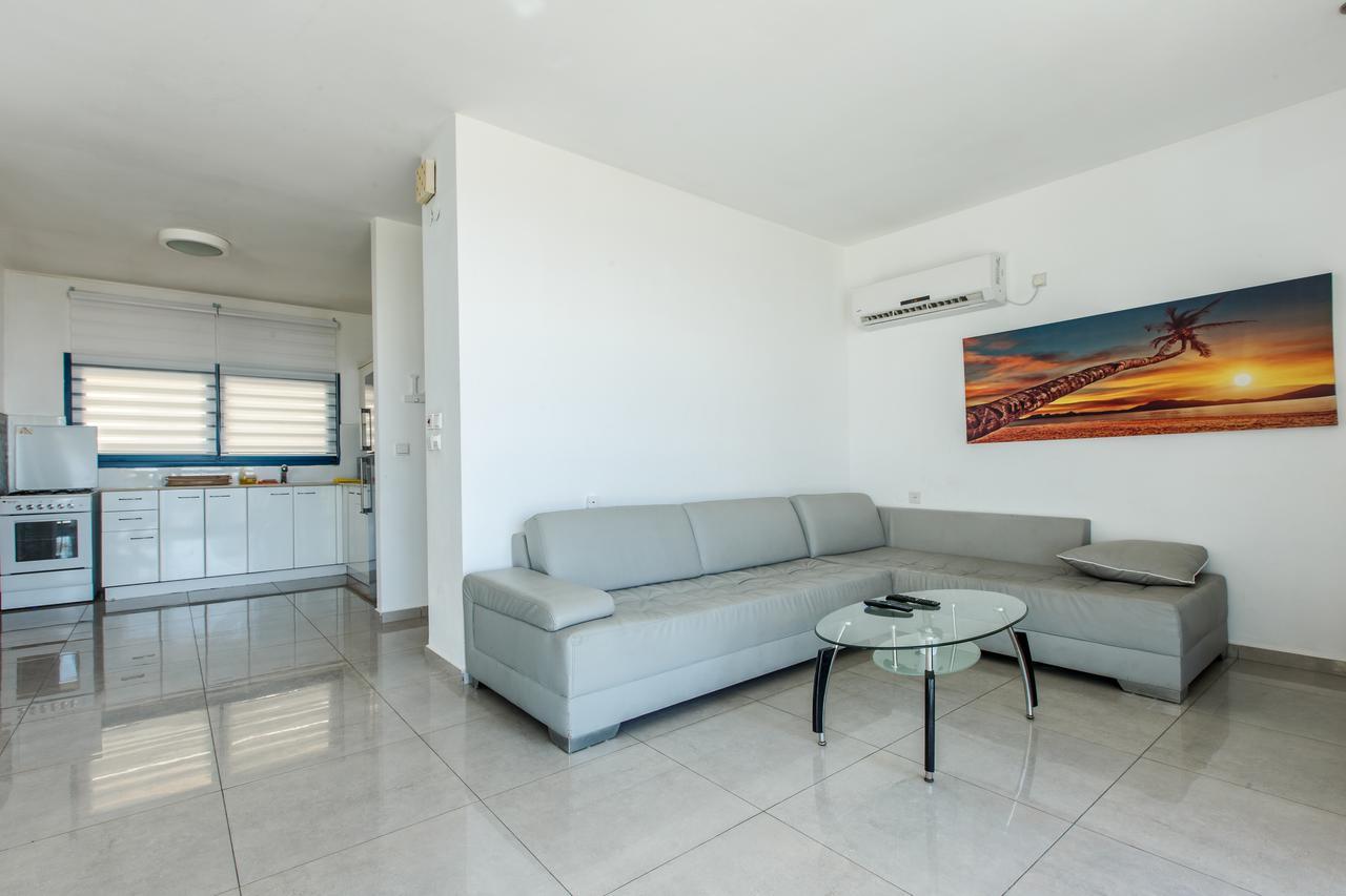 Ocean Front Apartments First Line To The Beach Τελ Αβίβ Εξωτερικό φωτογραφία