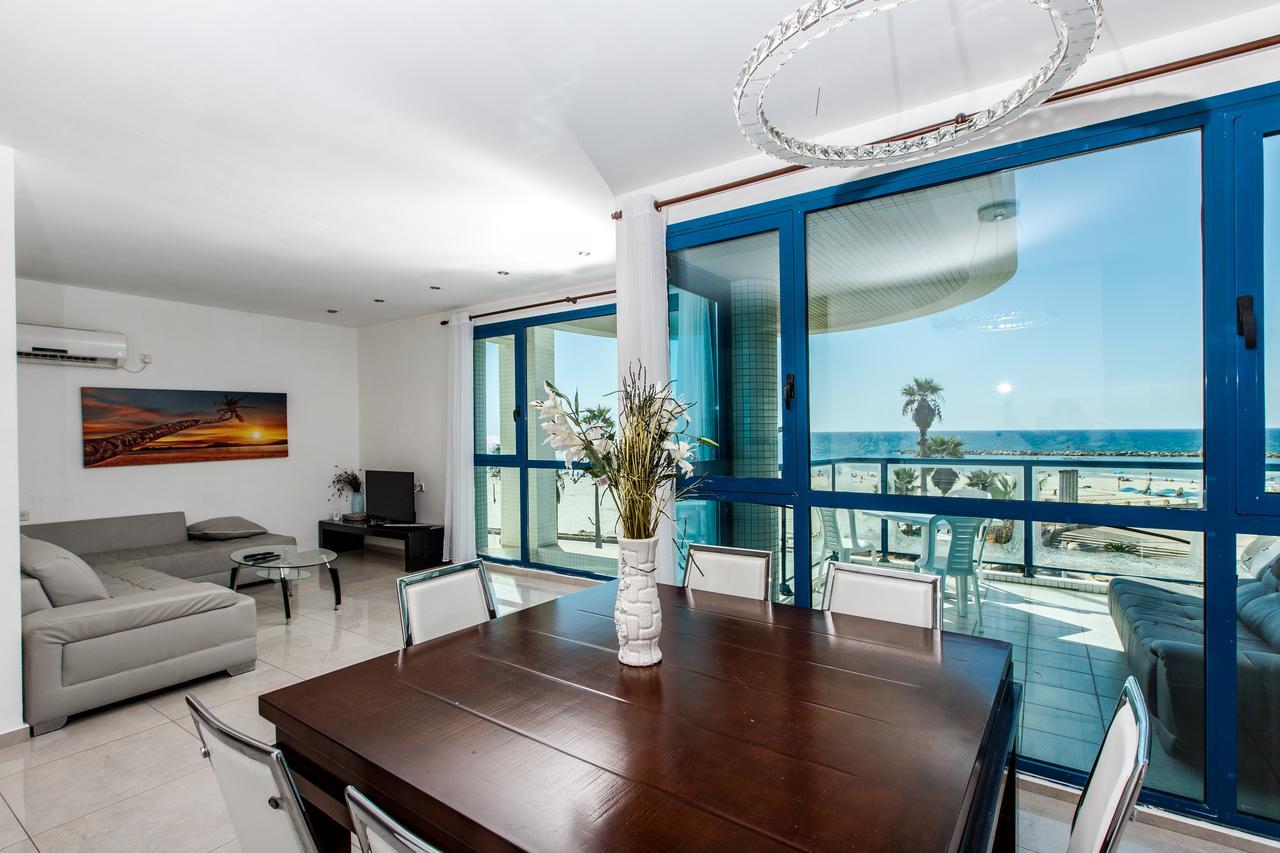 Ocean Front Apartments First Line To The Beach Τελ Αβίβ Εξωτερικό φωτογραφία