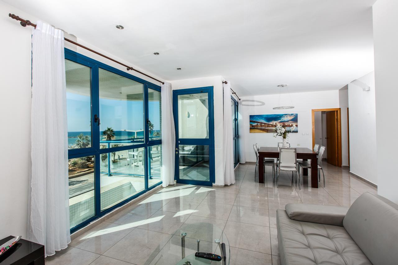 Ocean Front Apartments First Line To The Beach Τελ Αβίβ Εξωτερικό φωτογραφία