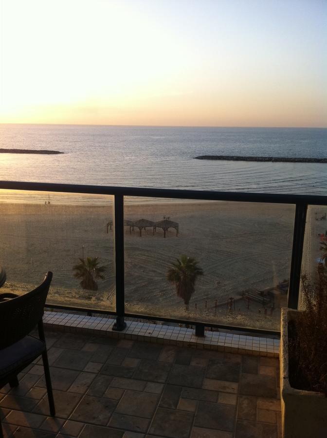 Ocean Front Apartments First Line To The Beach Τελ Αβίβ Εξωτερικό φωτογραφία